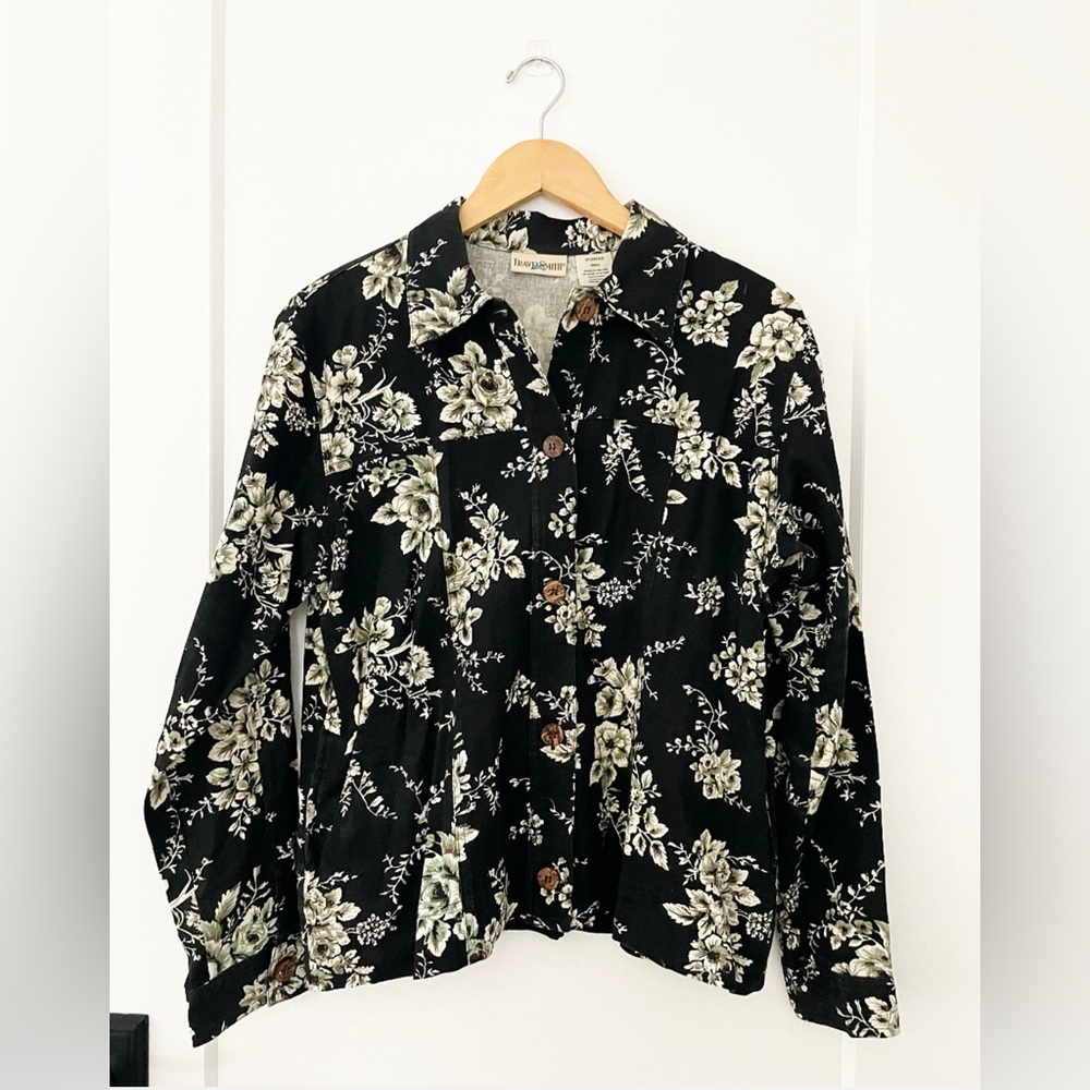 Vtg Travel Smith black floral button down shirt size small